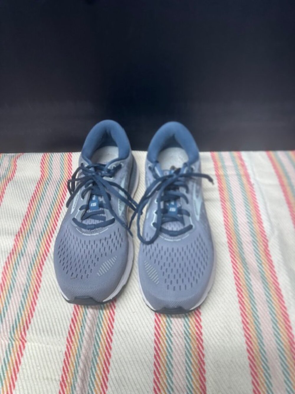 Brooks Addiction GTS 15 Woman's Size 9.5 - Picture 8 of 12